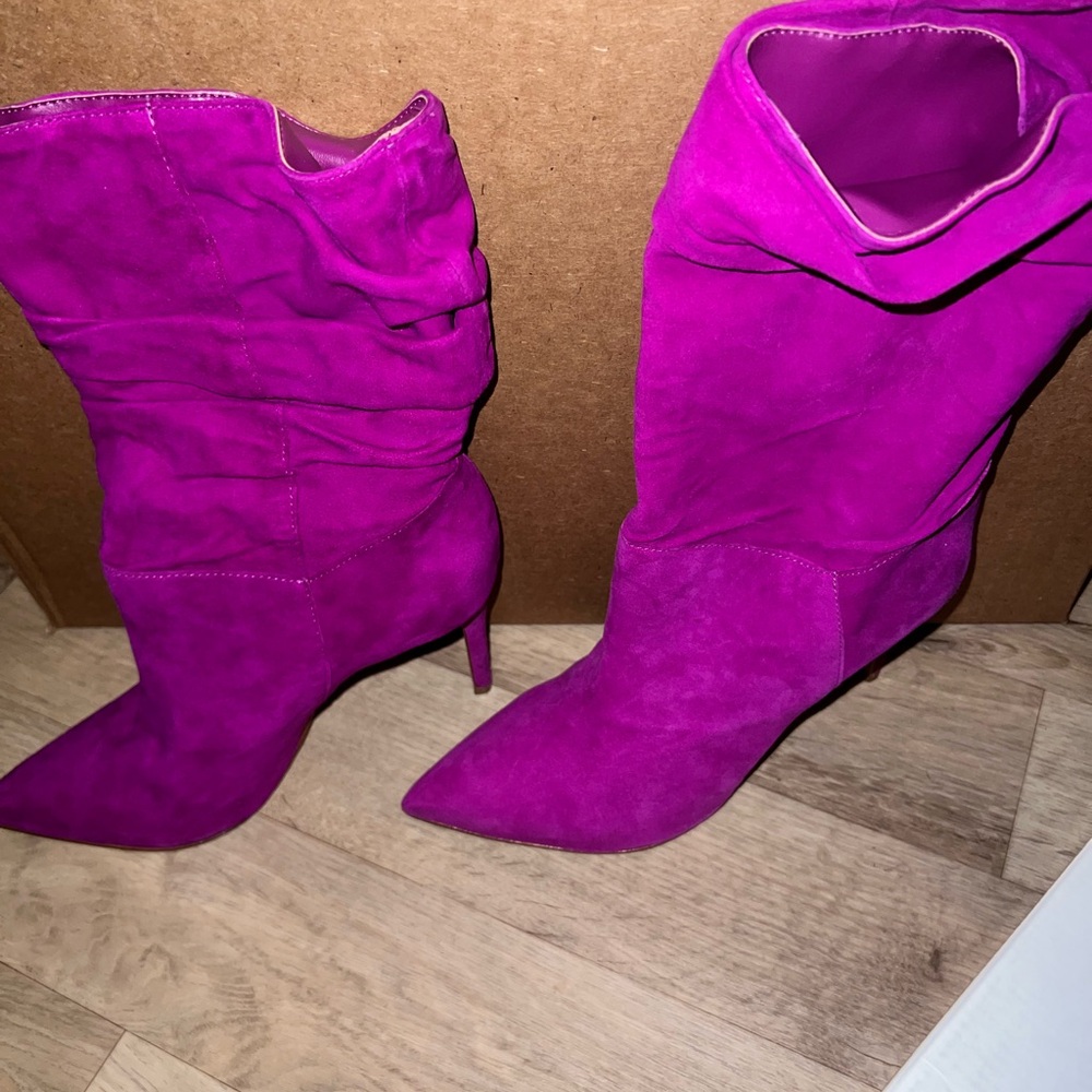 SCHUTZ bright Fuchsia scrunch Heeled Boots